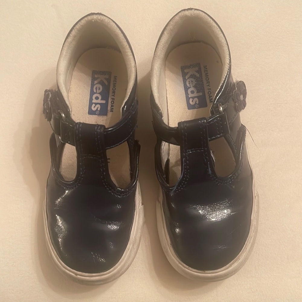Keds Little Kids Daphne Patent Sneaker